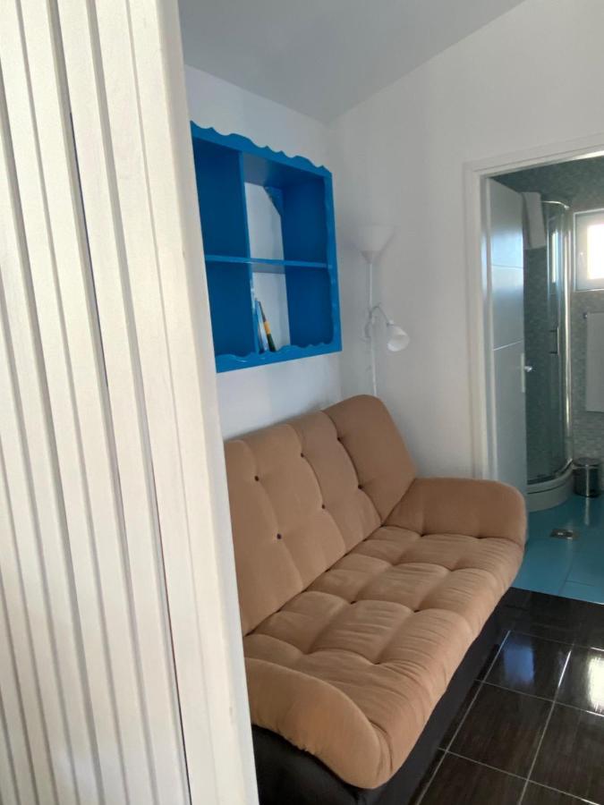 Sara Apartments Baška Voda Eksteriør bilde