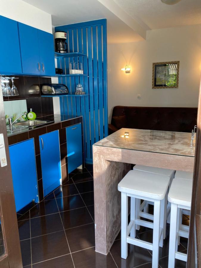 Sara Apartments Baška Voda Eksteriør bilde
